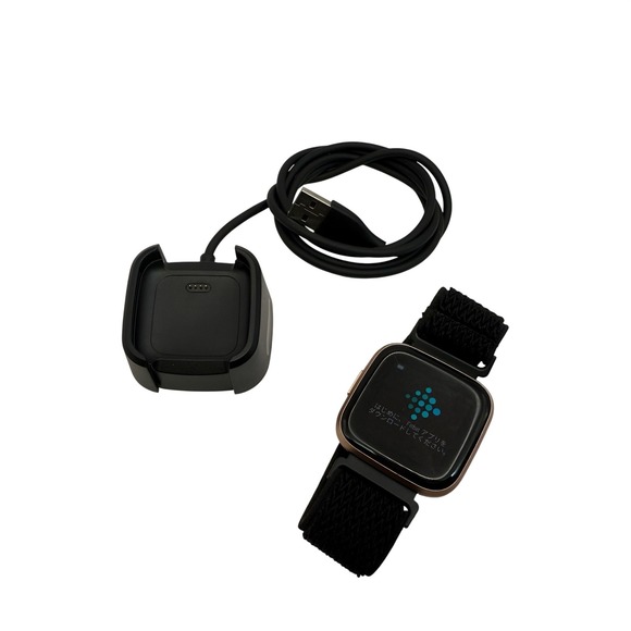 Fitbit Versa Smartwatch Rose Gold Aluminum Black Woven Band + Charger - Picture 2 of 12